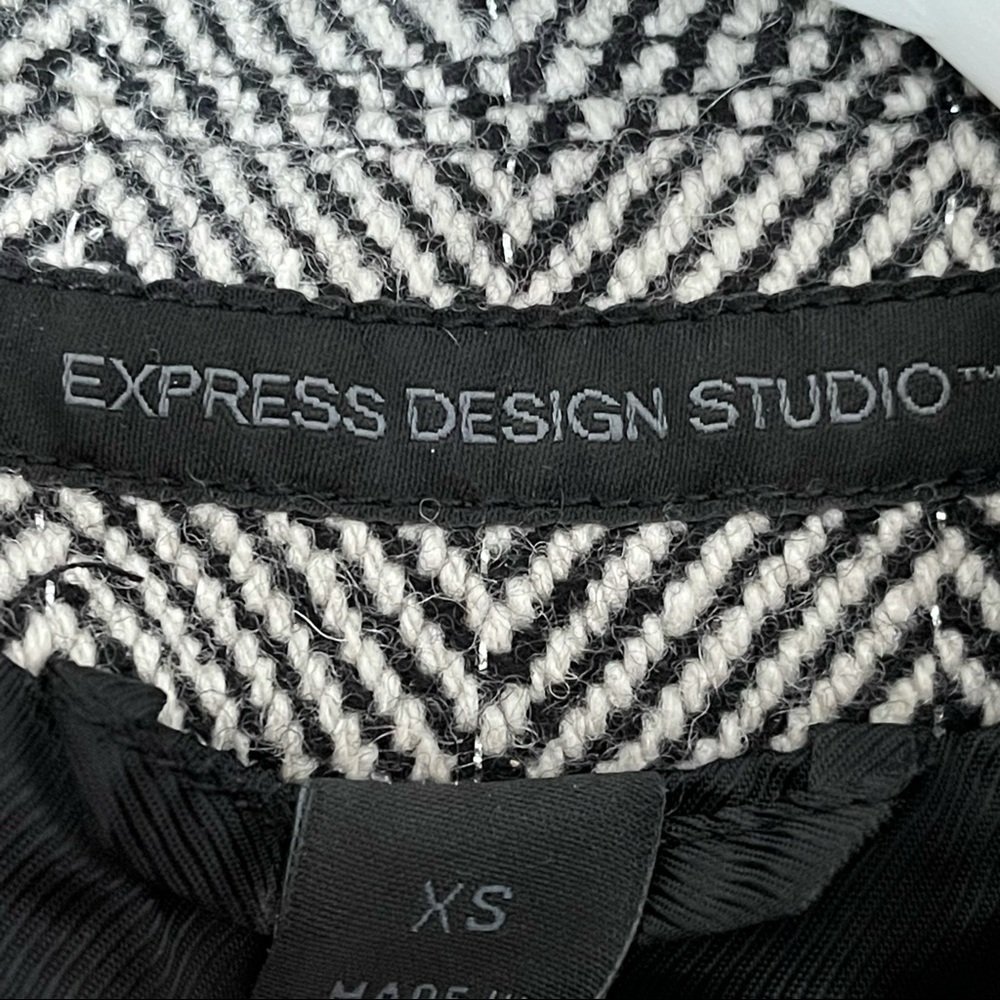 Express Jacket - image 3